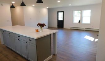 27 Maxwell Ln, Bangor, ME 04401