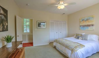 1724 AVENIDA ALTURAS NE, Albuquerque, NM 87110