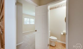 110 Pioneer Dr, Athens, GA 30605