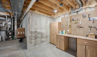 144 Pettis Ave SE, Ada, MI 49301