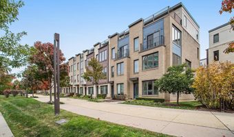 6940 ROCKLEDGE Dr, Bethesda, MD 20817