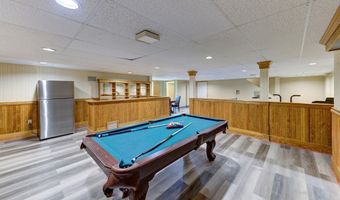 9 University Pl, Amsterdam, NY 12010