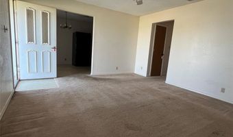 400 S Poplar St, Archer City, TX 76351