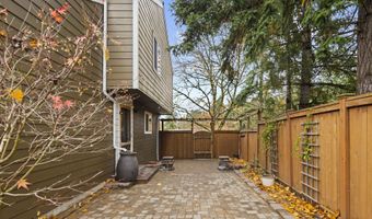 19230 SW PROSPECT Pl, Beaverton, OR 97078