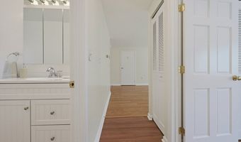 80 A Washington Park Dr 1, Andover, MA 01810