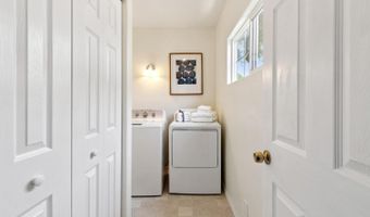1039 Stevenson St, Santa Rosa, CA 95404