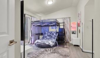 1512 Iron Springs Dr, Las Vegas, NV 89144