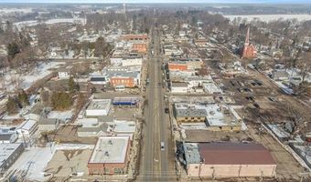 107 S Main St, Almont, MI 48003