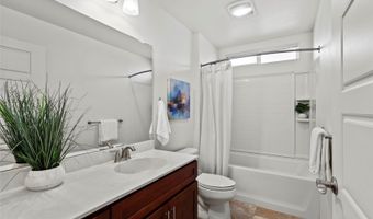 642 Kakala St 1301, Kapolei, HI 96707