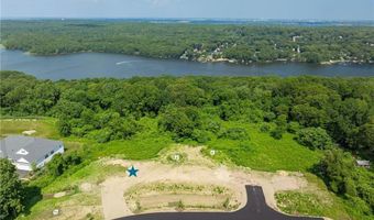 46 Hillside Ct, North Kingstown, RI 02874