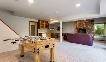 15995 NE EILERS Rd, Aurora, OR 97002
