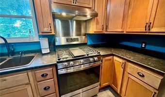 2923 Buena Vista Ave, Alton, IL 62002