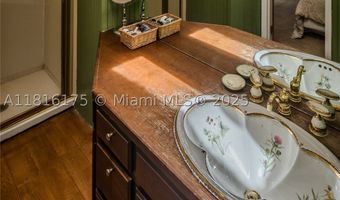 200 Summit Ledges Ln, Banner Elk, NC 28604