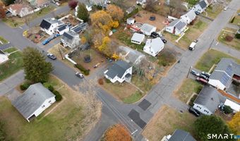 3 Sandra St, Bristol, CT 06010