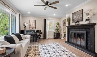 16 Rhodes Ave, Aleppo, PA 15143