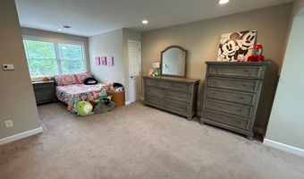 6135 Martha Dr, Aurora, IN 47001