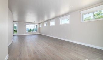 3706 W 3rd St, Anacortes, WA 98221