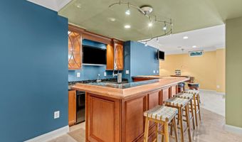 24176 SPRING MEADOW Cir, Aldie, VA 20105