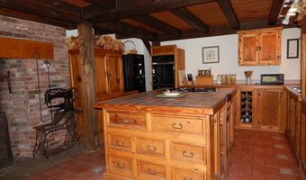 82 Breezy Hill Rd, Bradford, NH 03221