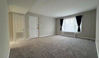 1404 12TH St N 27, Arlington, VA 22209