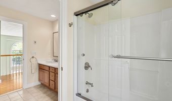 10 Yankee Way, Beverly, MA 01915