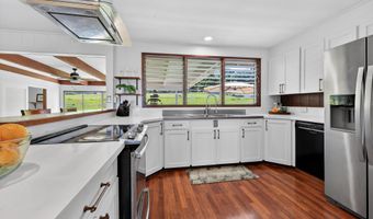 29-2211 OLD MAMALAHOA Hwy 2, Hakalau, HI 96710