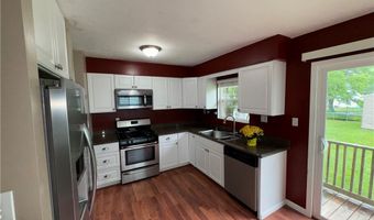 1214 Bryce Ave, Aurora, OH 44202