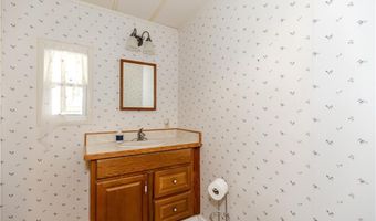 48 Cantaberry Ln, Coventry, RI 02816