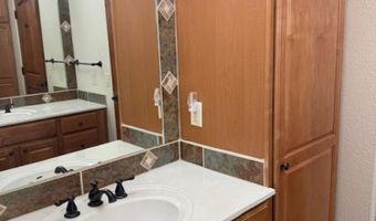 2073 Calle De Vistas, Alamogordo, NM 88310
