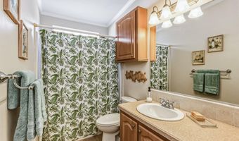 859 Tamarind Cir, Barefoot Bay, FL 32976