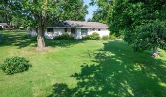 1926 Southwoods Rd, Anderson, IN 46012