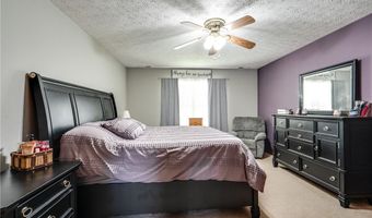 1012 Coopers Run, Amherst, OH 44001