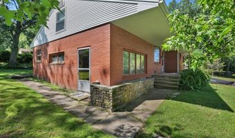 47 May St, Bristol, CT 06010