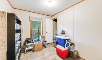 6224 Old River Rd, Baker, FL 32531