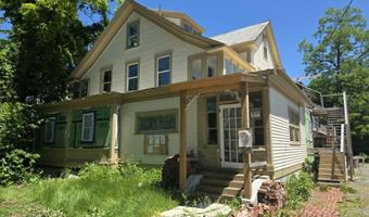 33 Oak St, Brattleboro, VT 05301