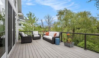 7314 Schoolhouse Dr SE, Ada, MI 49301