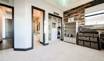 94 Glade Hollow Dr, Las Vegas, NV 89135