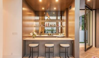 9405 Sierra Mar Pl, Los Angeles, CA 90069