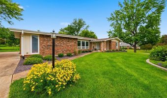 409 Mayfair Dr, Ballwin, MO 63011