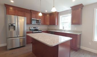 5 Edgewater Dr 1, Brentwood, NH 03833