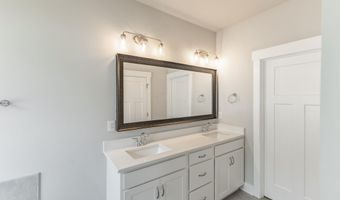 14741 Greenleaf Dr, Athens, AL 35613