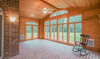157 The Woods, Bedford, IN 47421