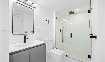 20379 W Country Club Dr 1938, Aventura, FL 33180
