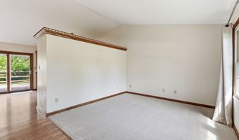 8768 Meadowridge Ln, Indianapolis, IN 46217