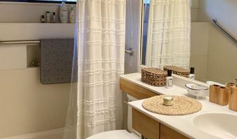 125 Redrock Dr 201, Burlington, VT 05401