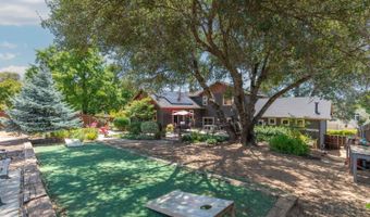 1070 Suzanne Dr, Angels Camp, CA 95222
