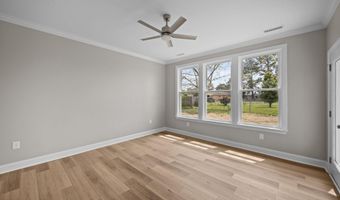 316 Allen Dr, Ayden, NC 28513