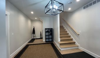 1702 Hill St, Ann Arbor, MI 48104