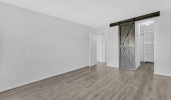 1225 MARTHA CUSTIS Dr 914, Alexandria, VA 22302