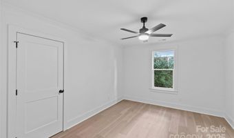 2461 Eaton Rd, Charlotte, NC 28205